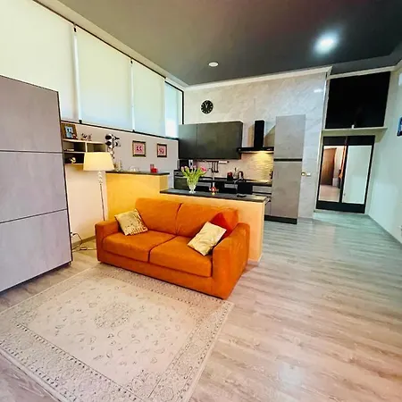 Apartment Golden House *
