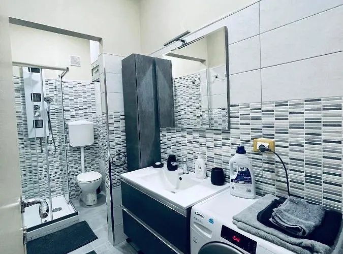 Golden House Apartment